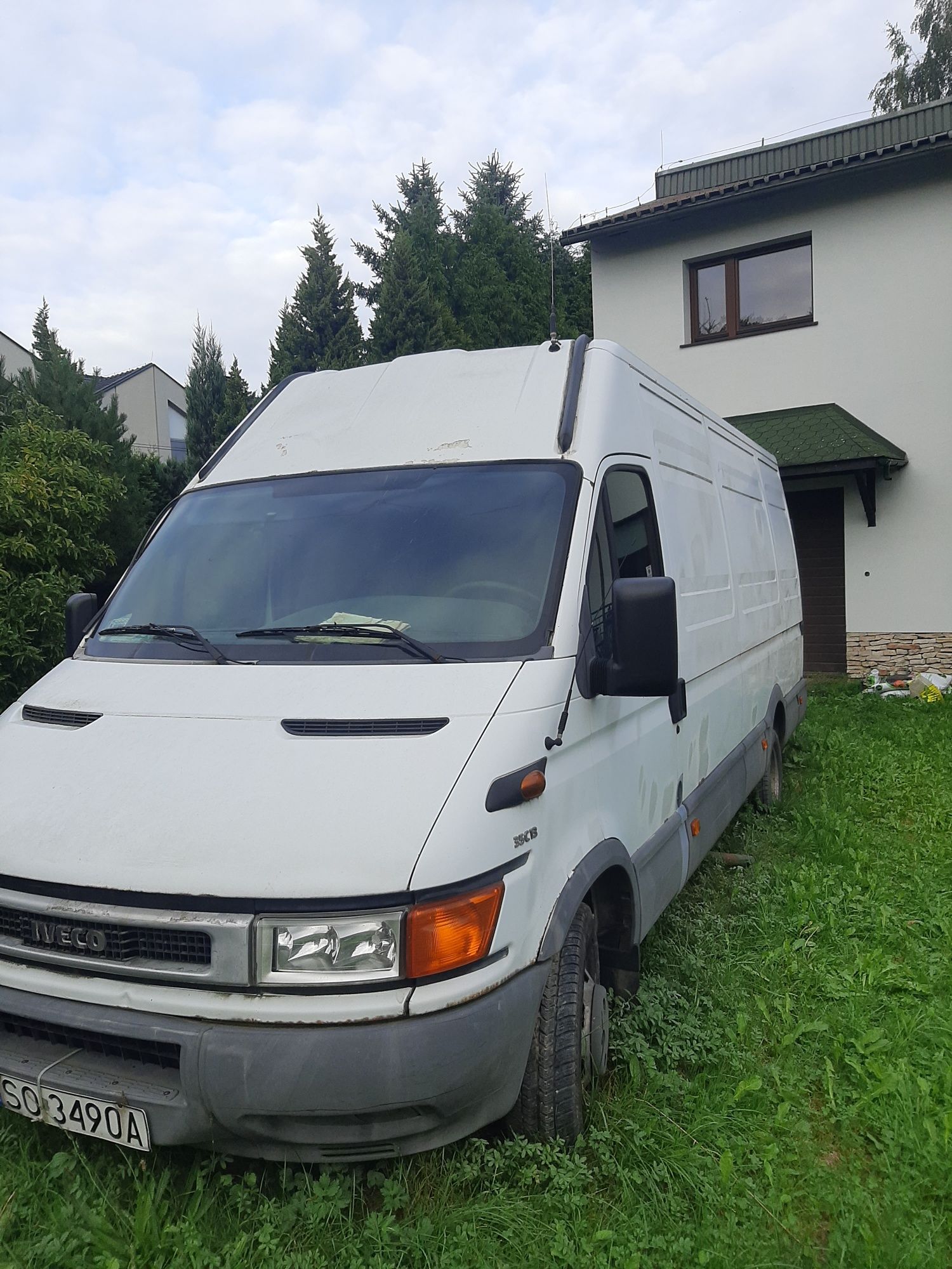 IVECO DAILY bliźniak