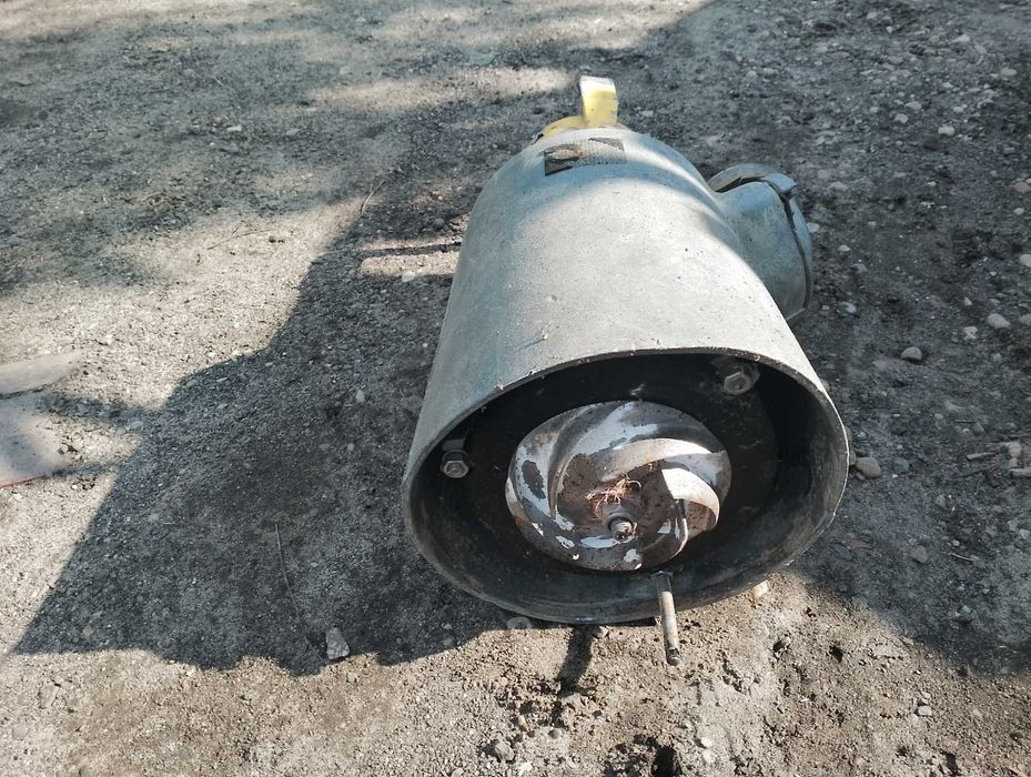 Atlas Copco pompa zatapialna uszkodzona na części