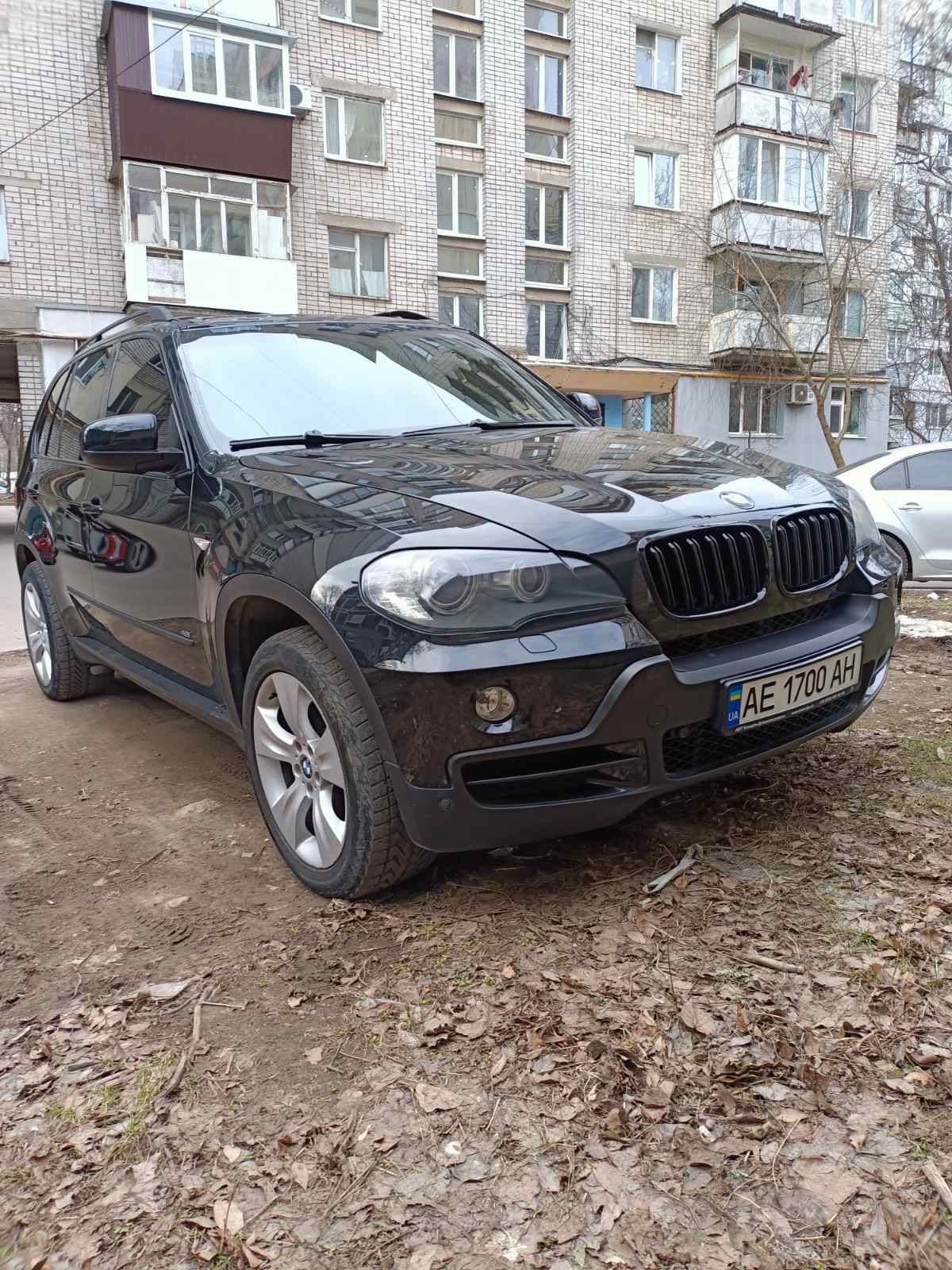 Продам автомобиль BMW X5