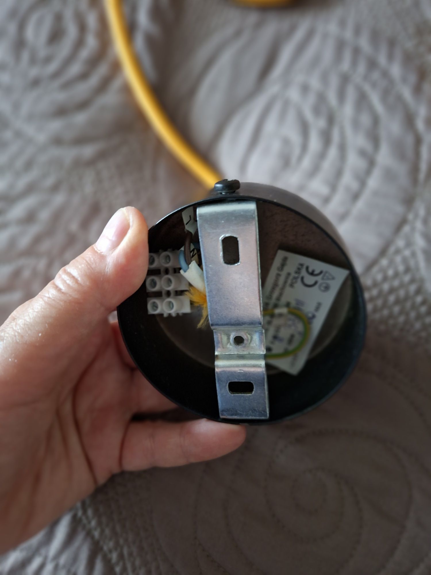 Lampa sufitowa długi kabel
