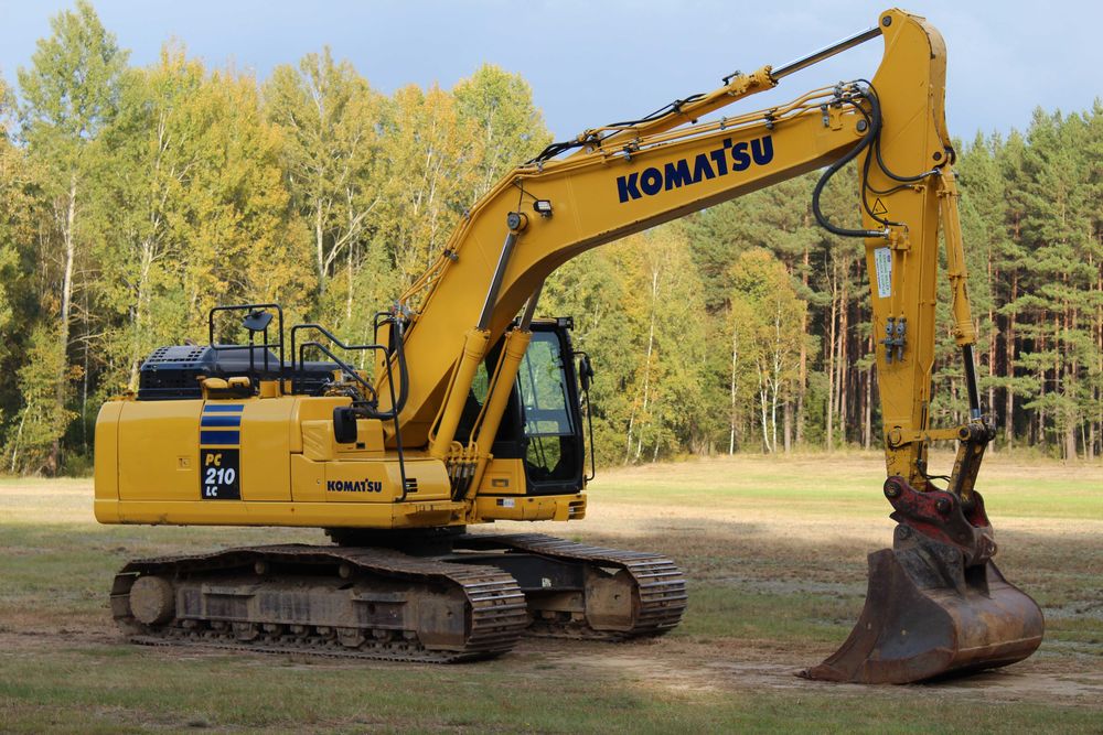 Koparka gąsienicowa Komatsu PC210 LC-11/KomVision/5198mth/2020r.