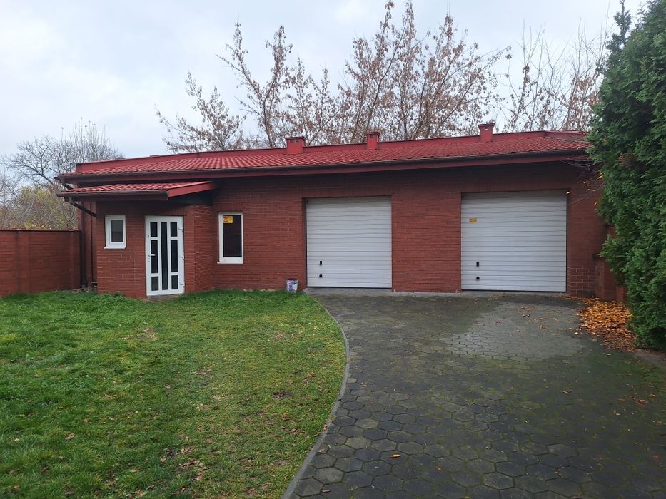 Lokal do wynajecia plus garaz