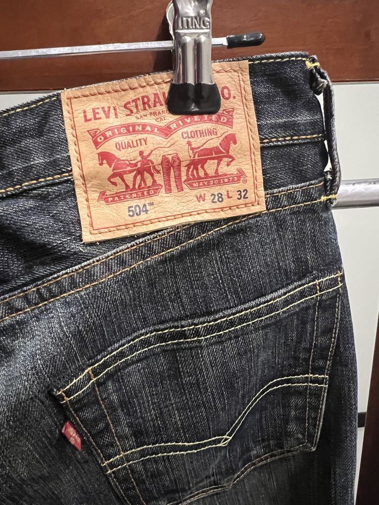 Мужские джинсы Levis оригинал L 32 W 28