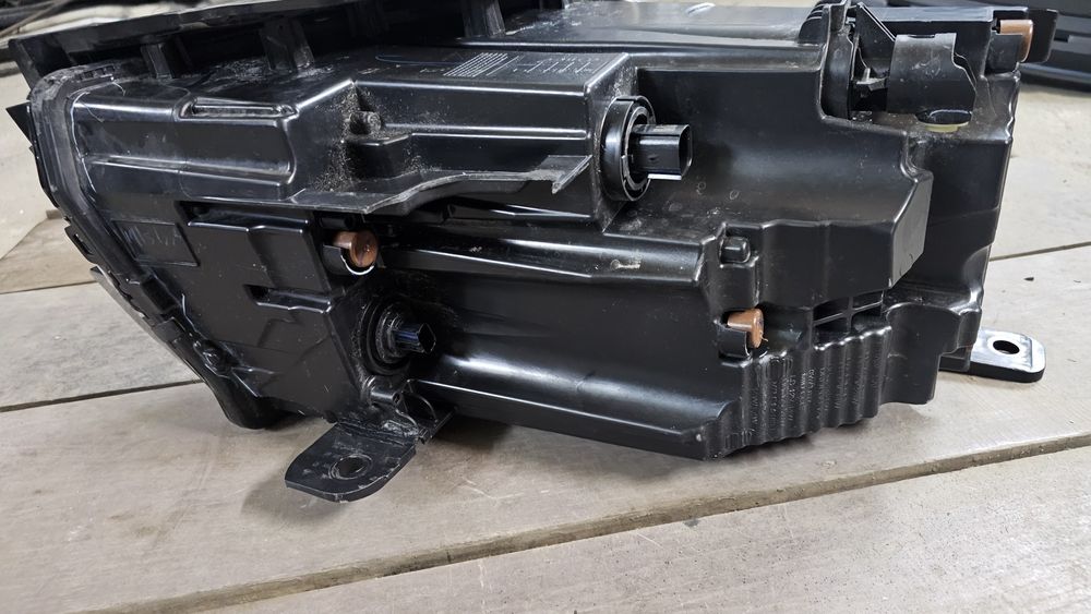 Фара ліва jeep compass джип компас 2021-2025 led