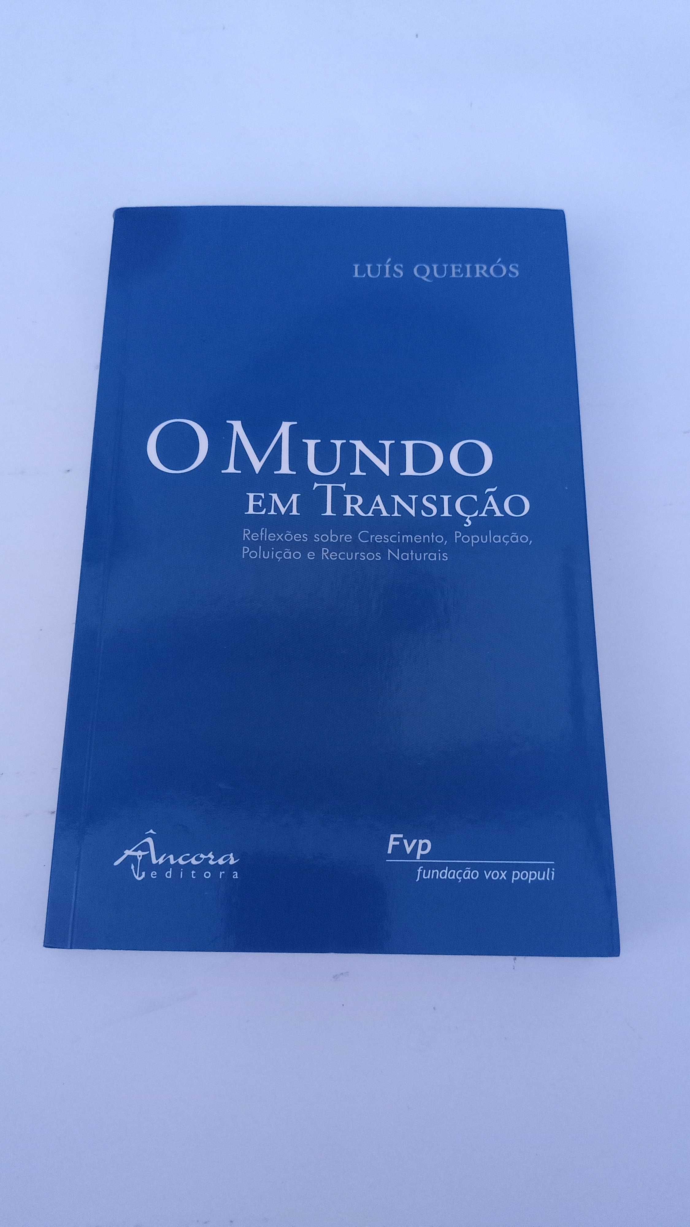 O Mundo em transição de Luís Queirós