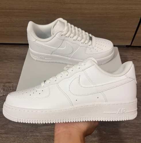 Nike Air Force 1 Low '07 White  38
