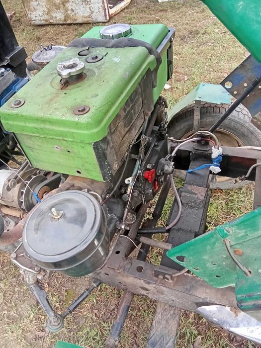 Продам міні трактор находу