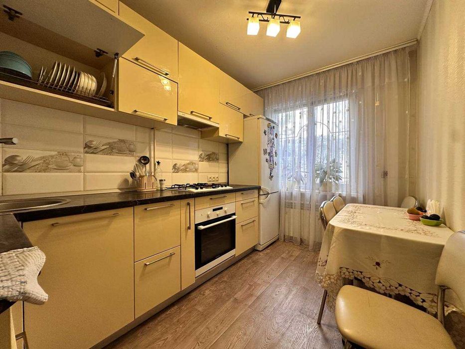 Продам уютную 3х комнатная квартира Красный Камень