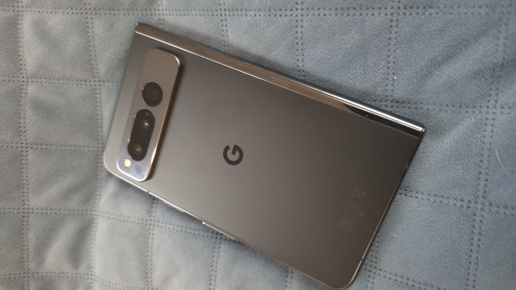 Pixel fold 256gb