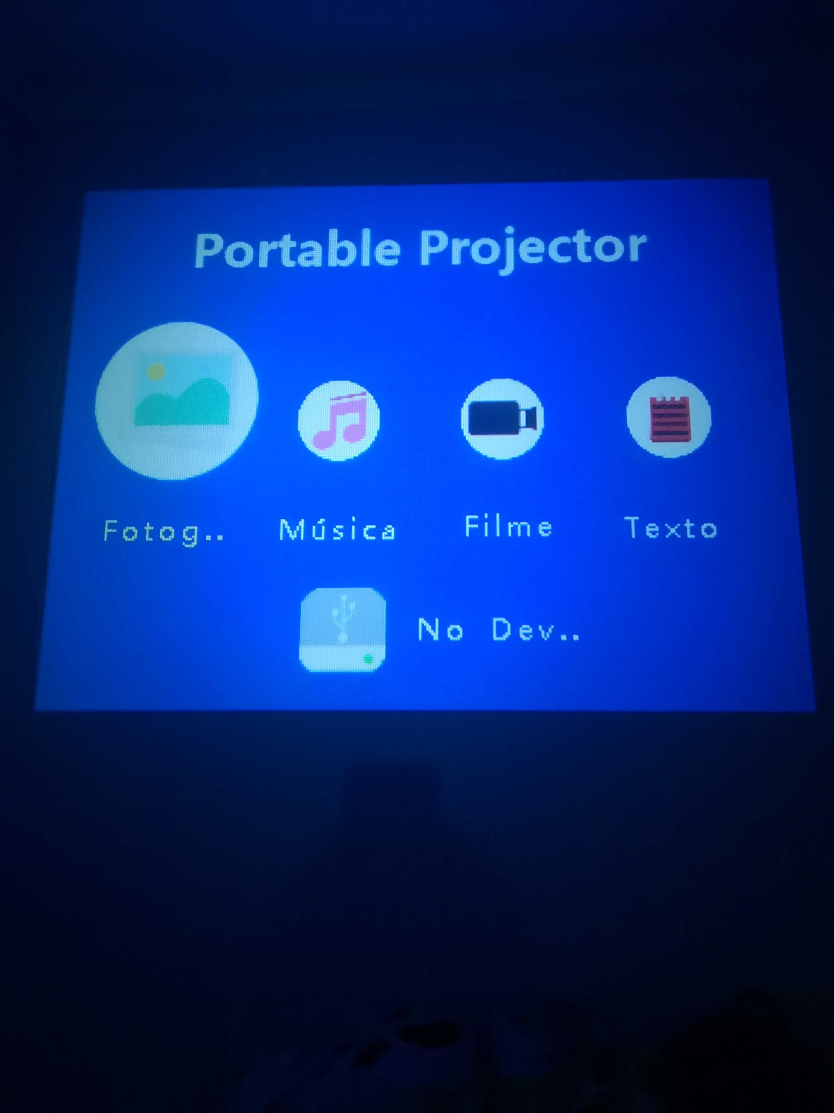 Mini Projector LED