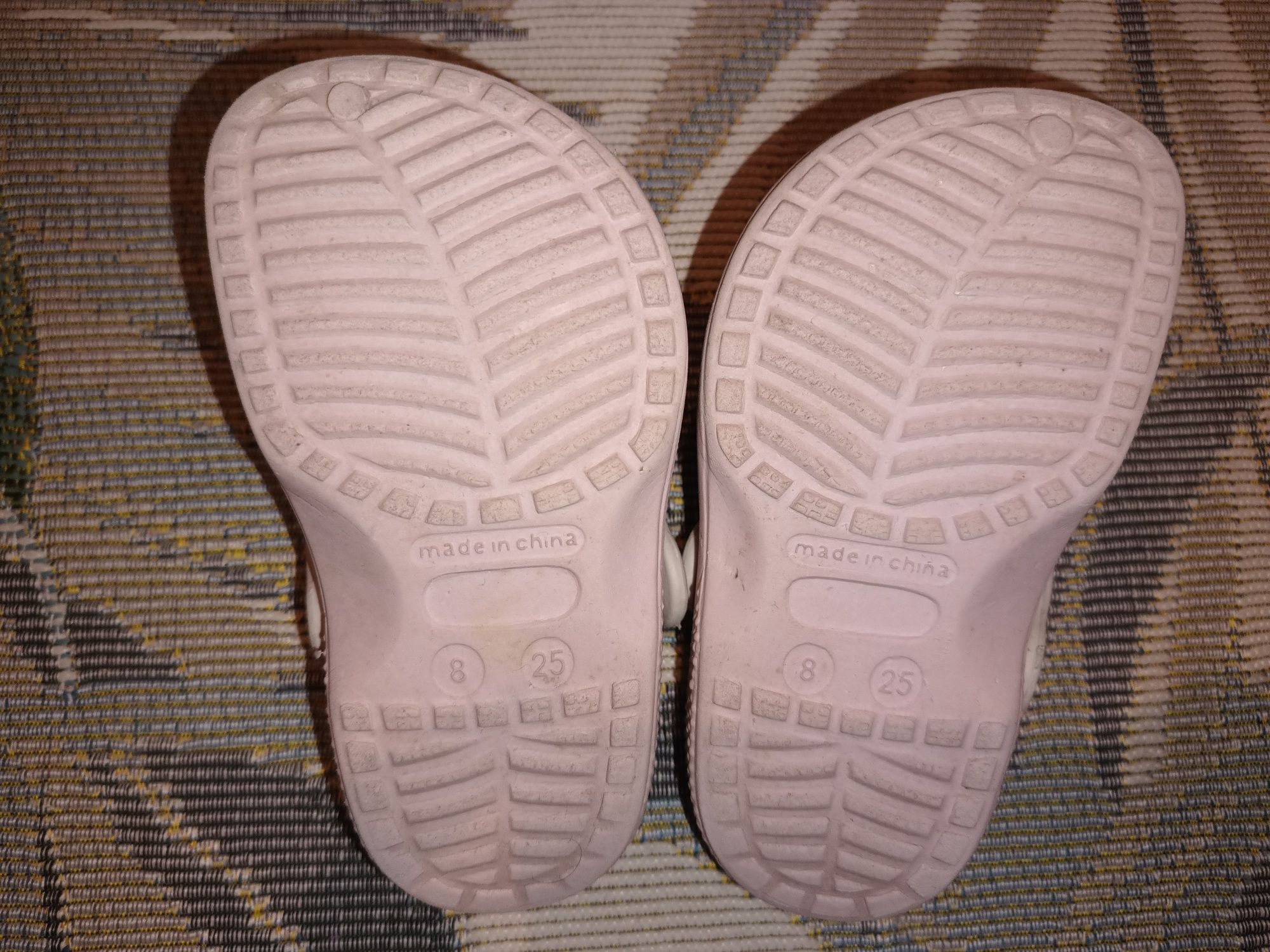 Buty klapki chodaki typu Crocs dziewczęce rozmiar 25 Miki