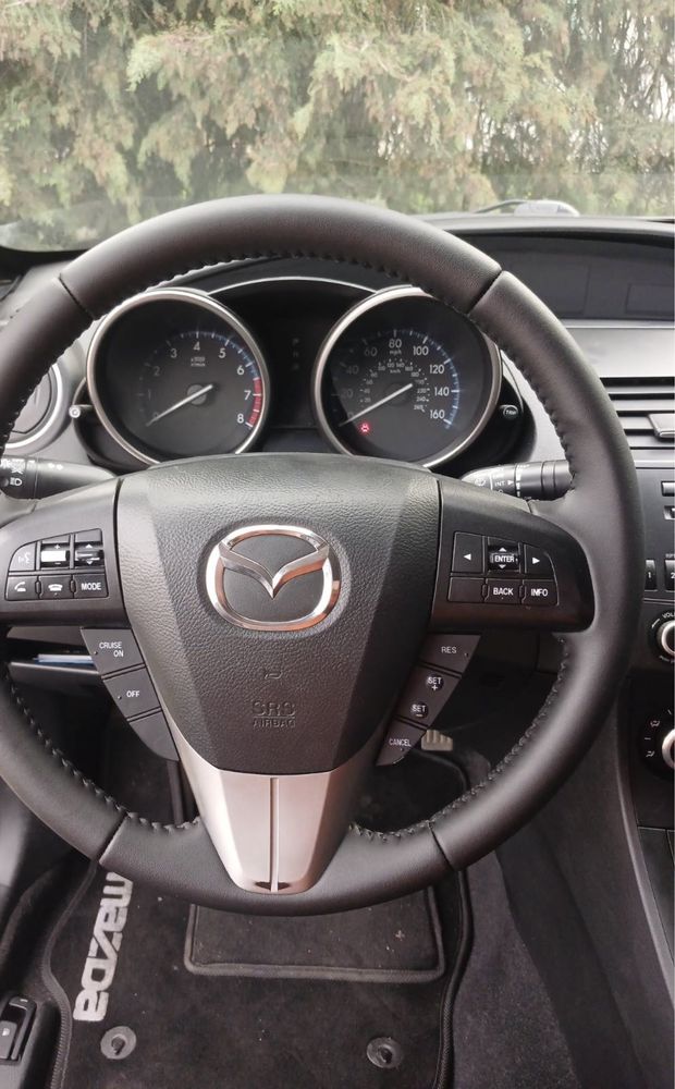 Mazda 2.0 SKYACTIV automatic 2012