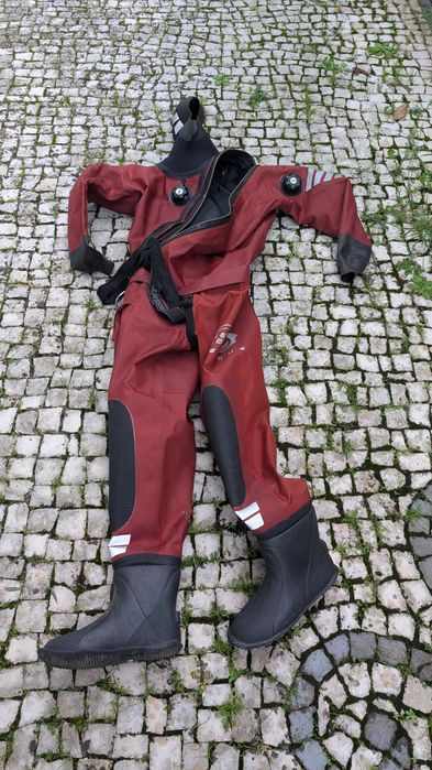 Fato seco mergulho 1,64m