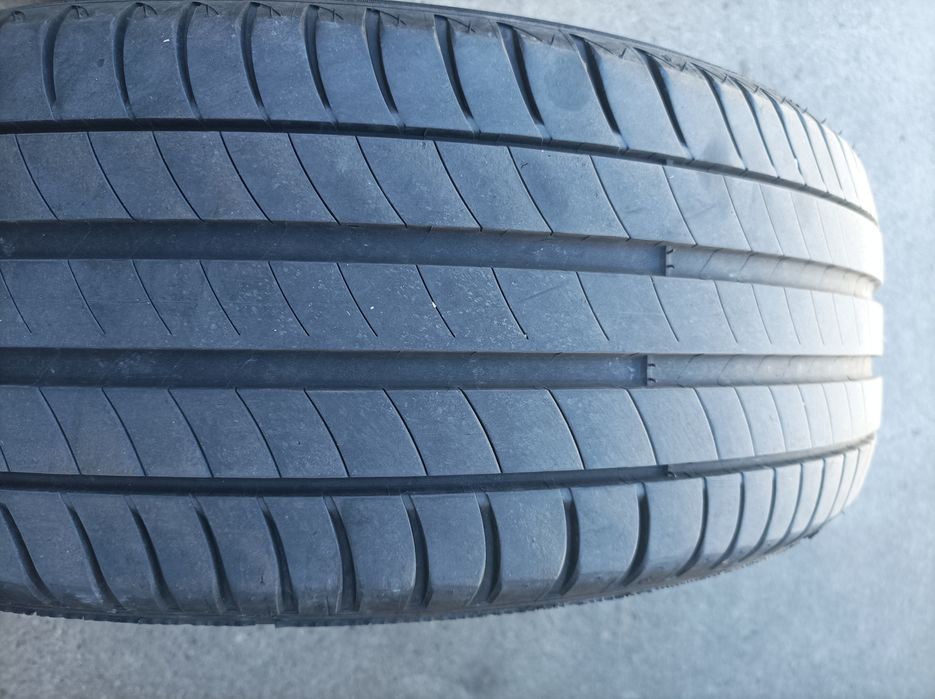 Pneu Michelin primacy 3 215/60r17