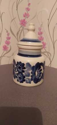 Cukiernica Włocławek niebieska kwiaty fajnas ceramika porcelana