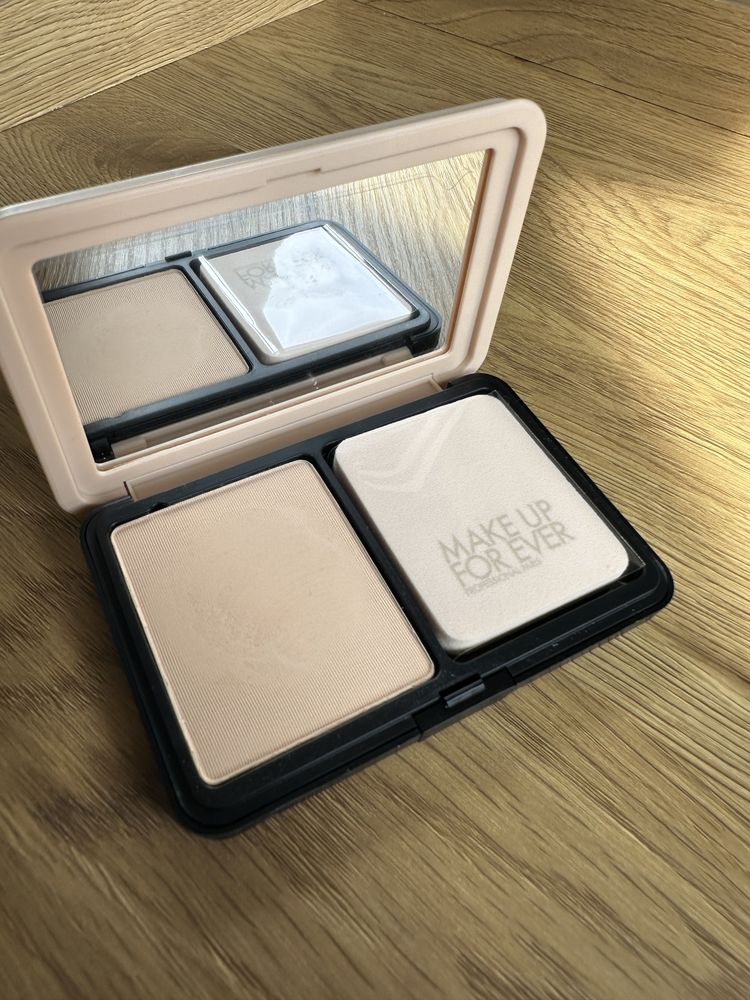 Make Up For Ever HD Skin Powder Foundation