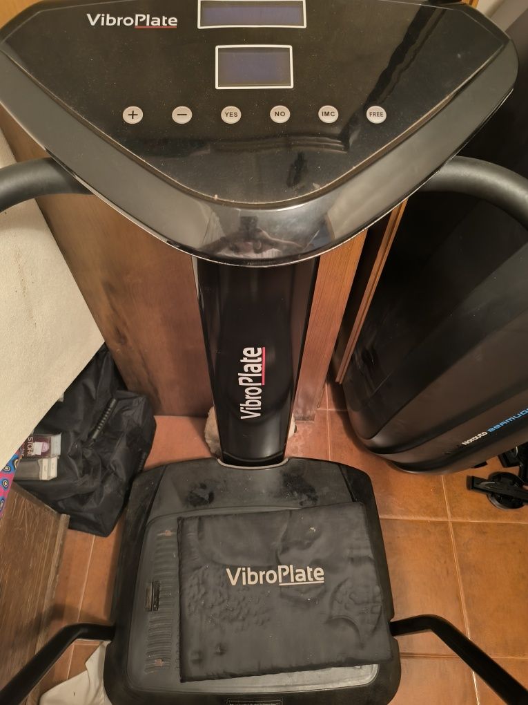 VibroPlate com algumas marcas de uso