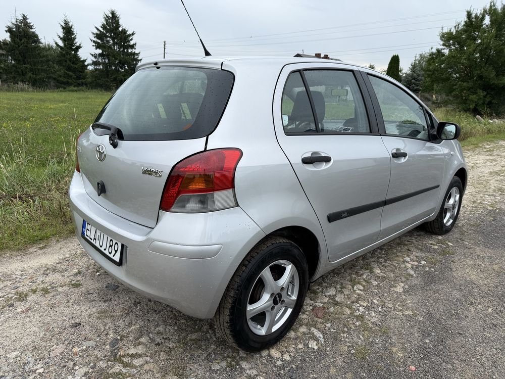 Toyota Yaris 1.0 vvti