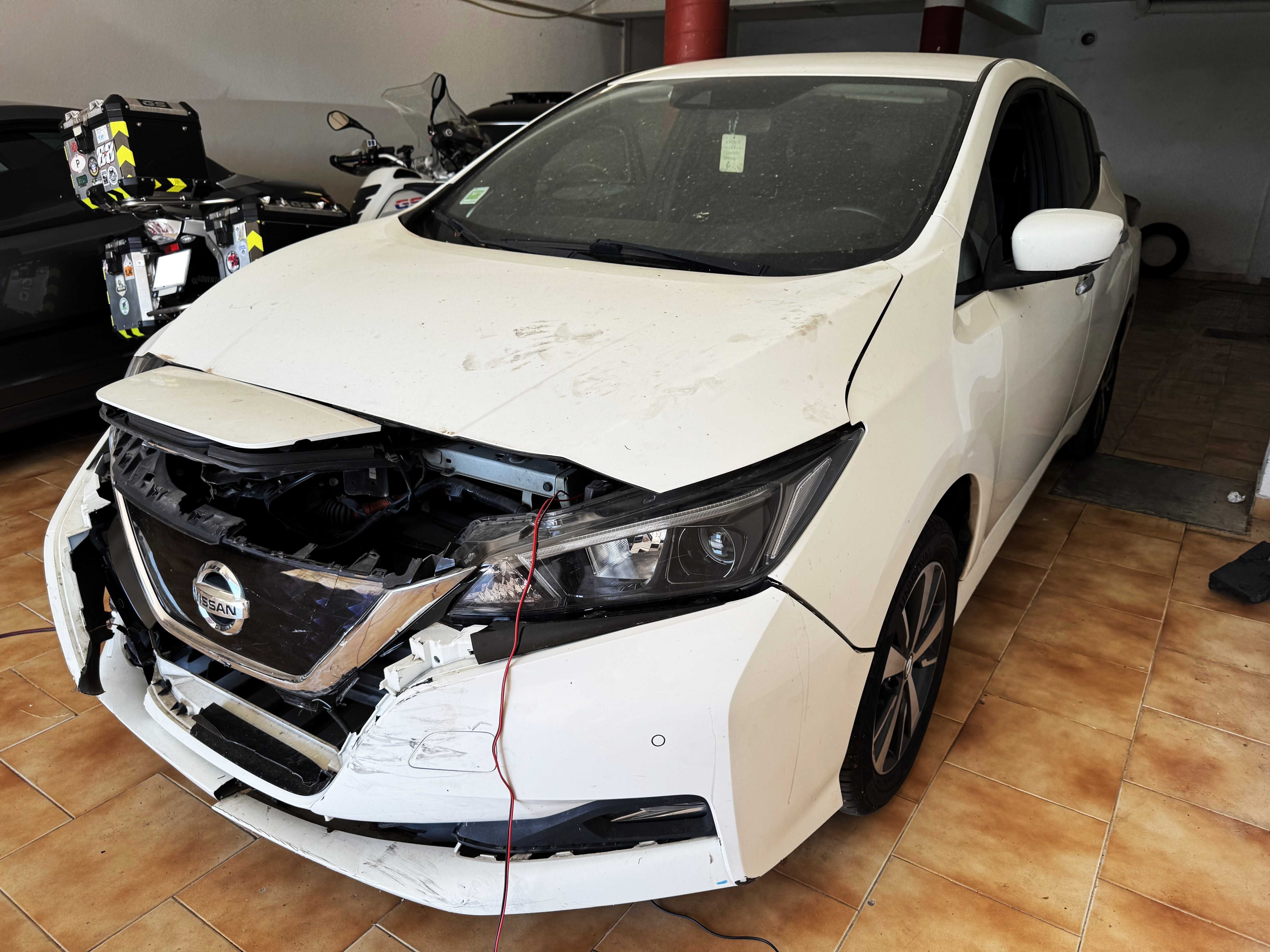 Nissan Leaf 40 Acenta 2018 (Venda de PeÇas Usadas)