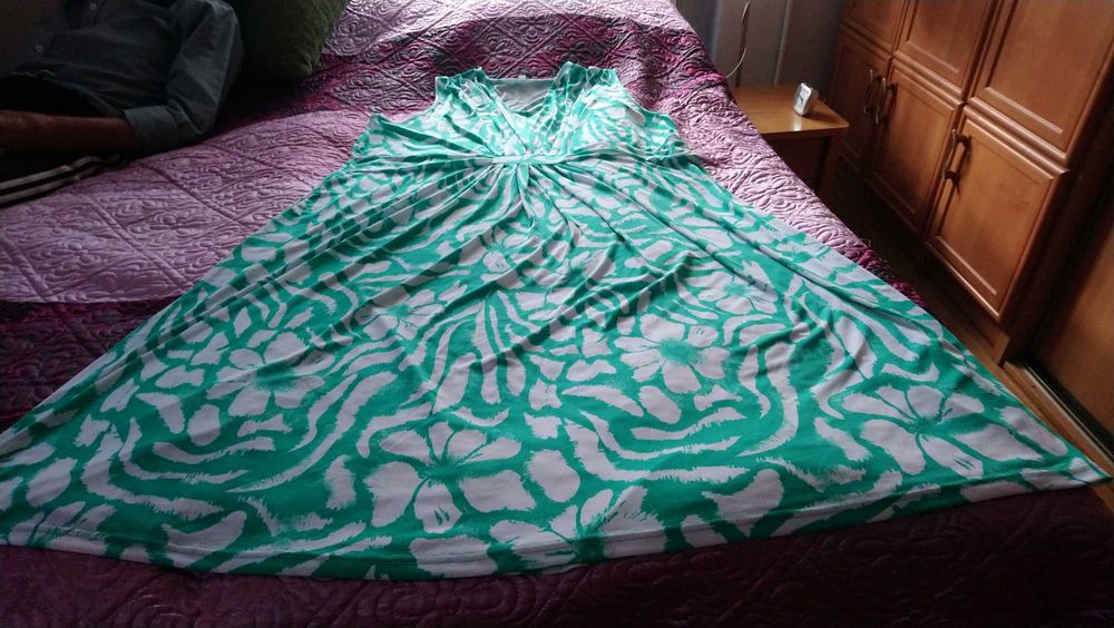 sukienka duża r 56/58