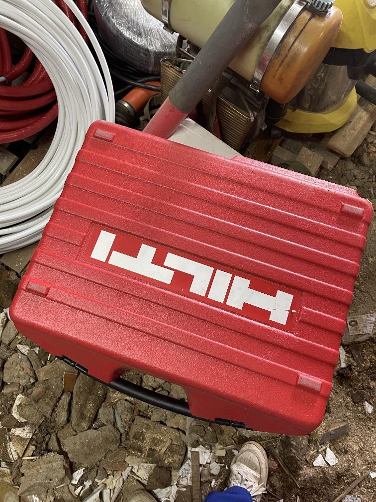 Hilti GX 100 Pistola de Pregos