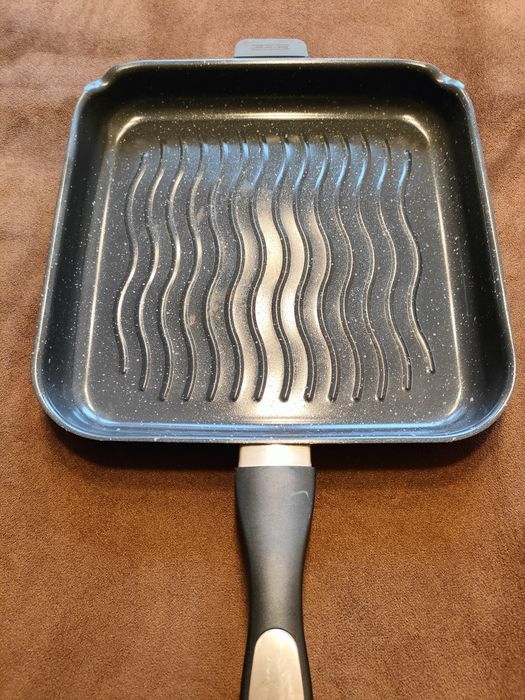 Patelnia grillowa