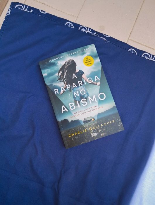 A Rapariga no Abismo