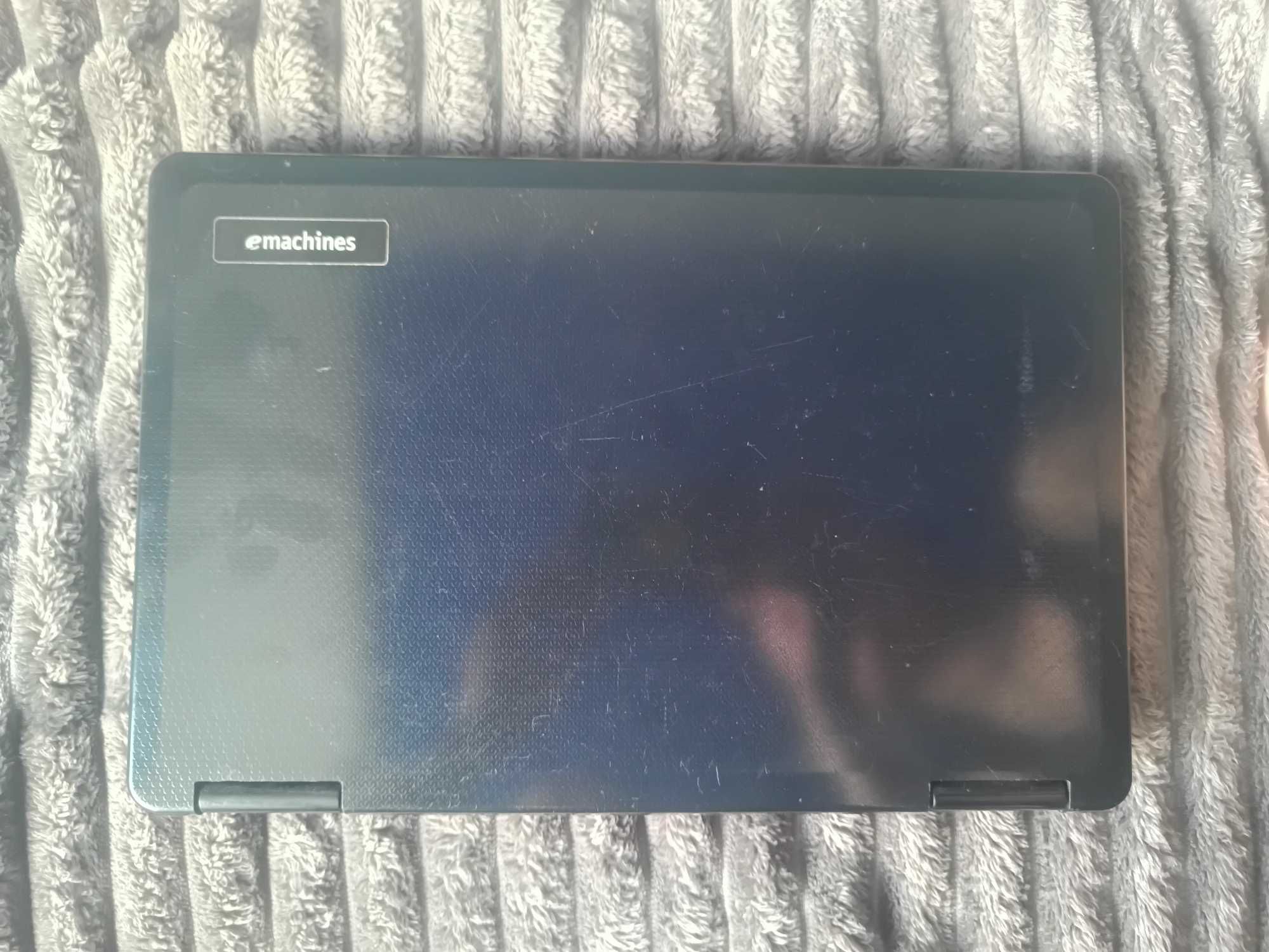 Ноутбук emachines E725