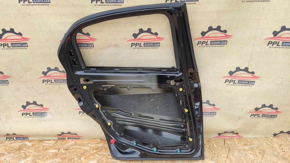 Alfa Romeo 159 2005-2011 седан дверь задняя левая 50513857