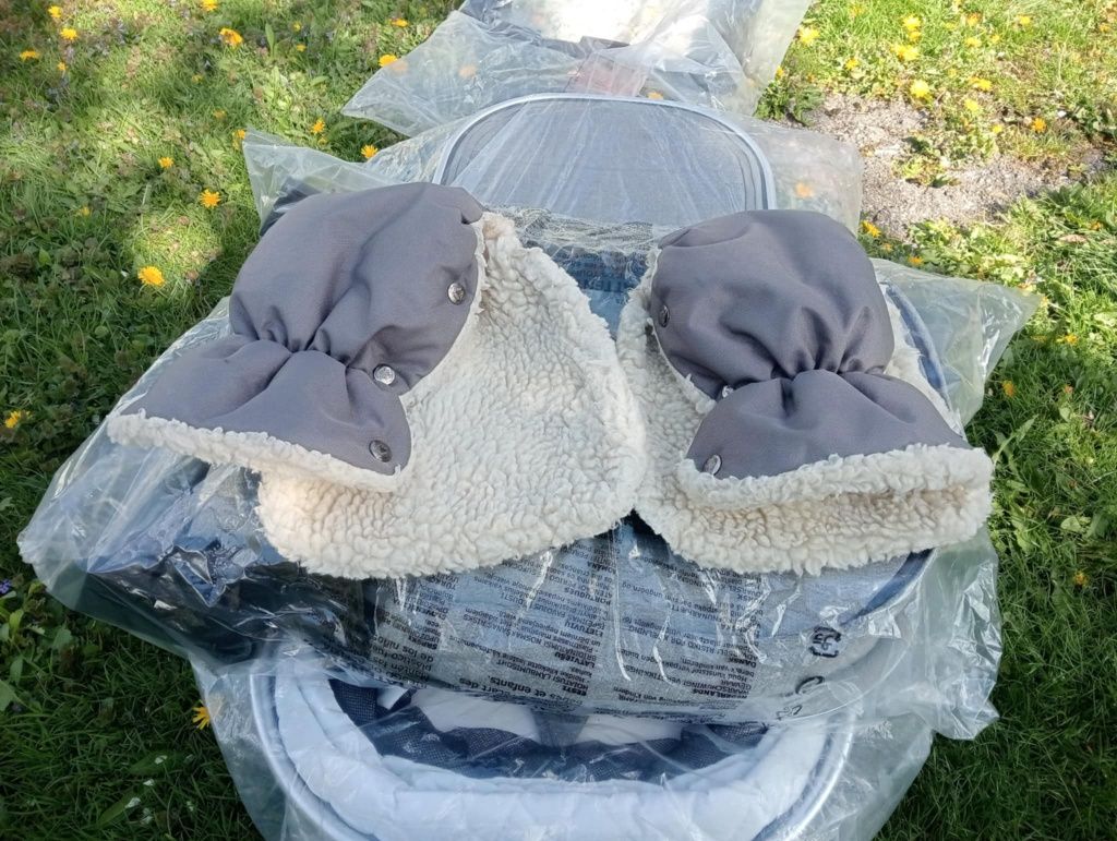 Продам дитяча коляска Carello Optima (після однієї дитини).