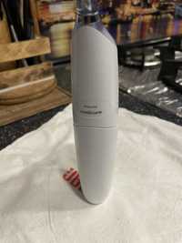 Сучасний іригатор Philips Sonicare.