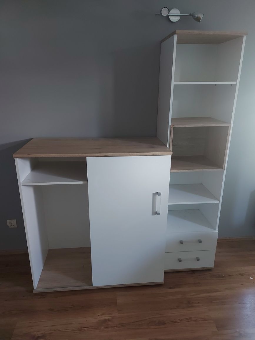 Meble młodzieżowe z zestawu Wójcik Amazon