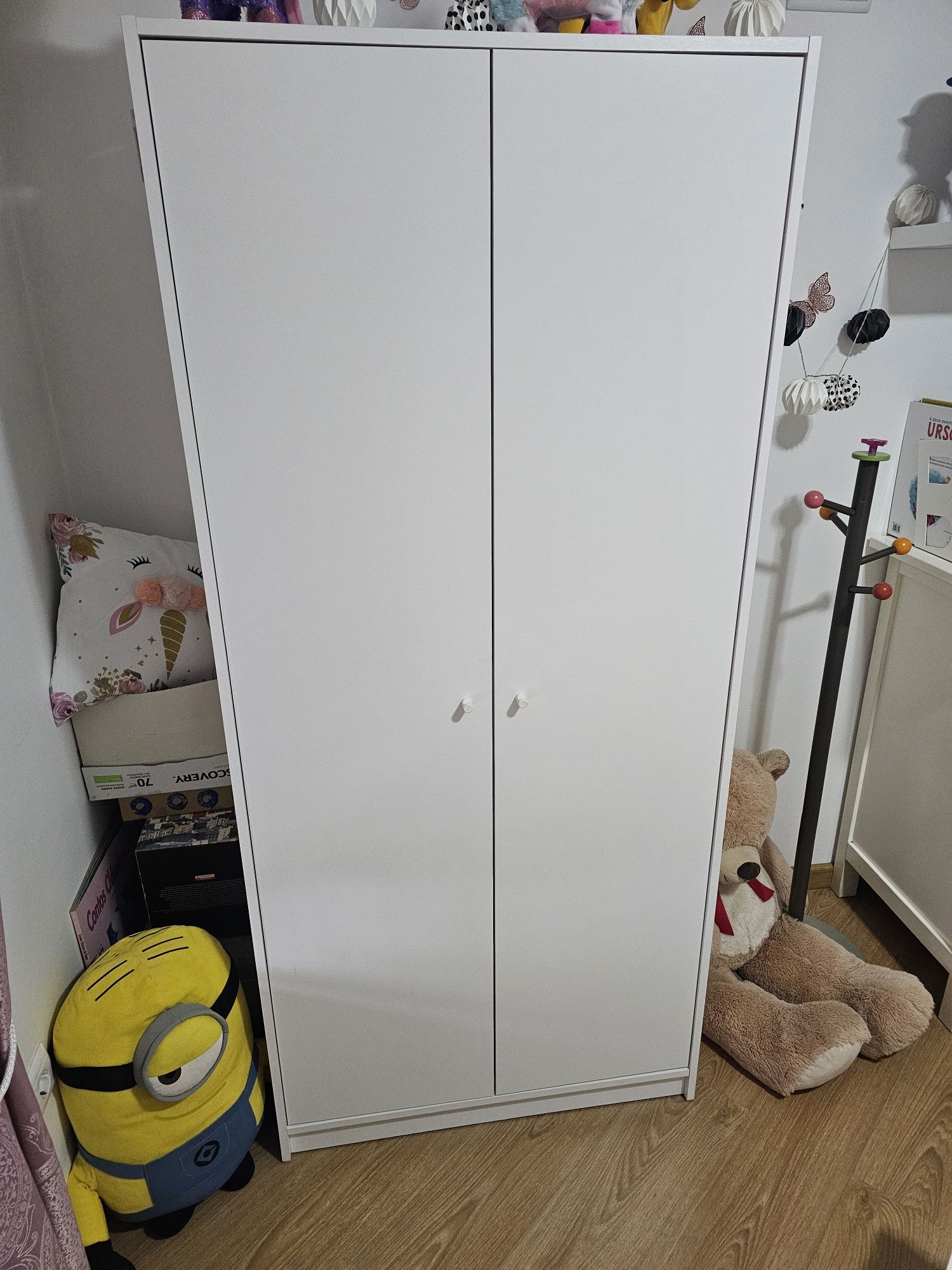 Quarto completo de crianças