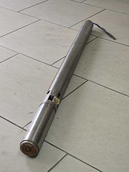 Bomba Submersível Trifásica 2.2 kW – 7200 L/h – Aço Inox