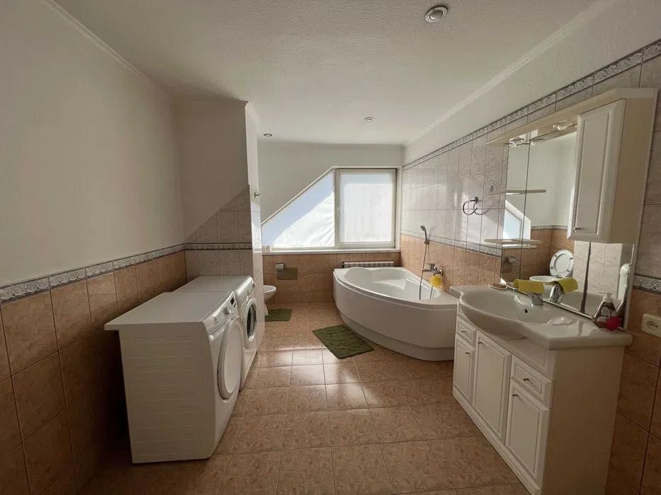 Оренда Будинку Від ВЛАСНИКА, Теплий басейн,Більярд,Сауна