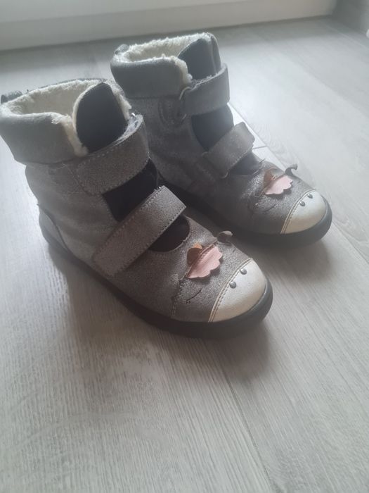 Zimowe Buty dla dziewczynki rozmiar 32