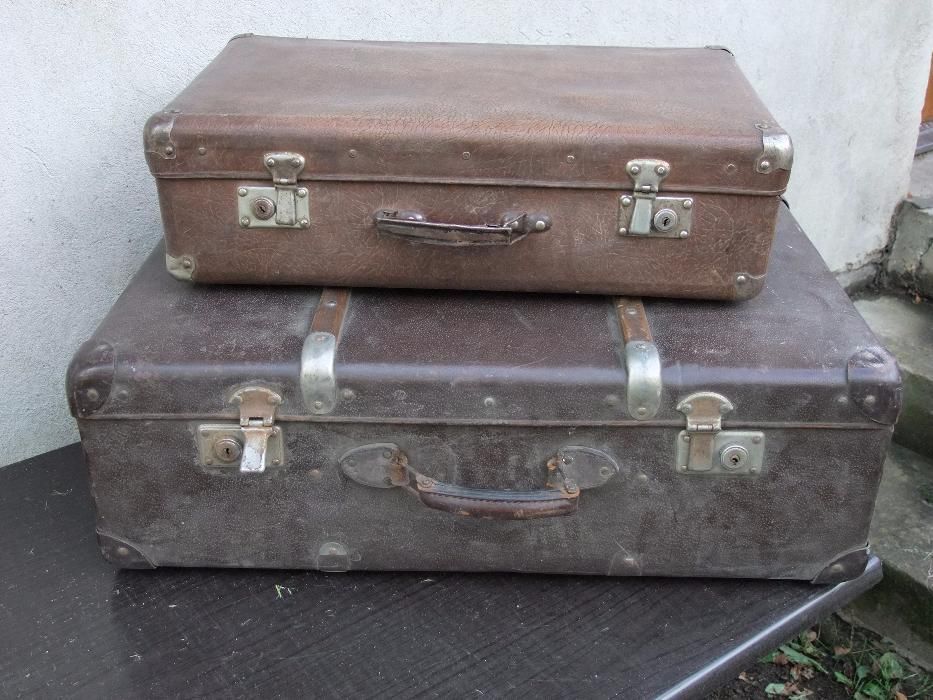 Stare skórzane walizki - ANTYK