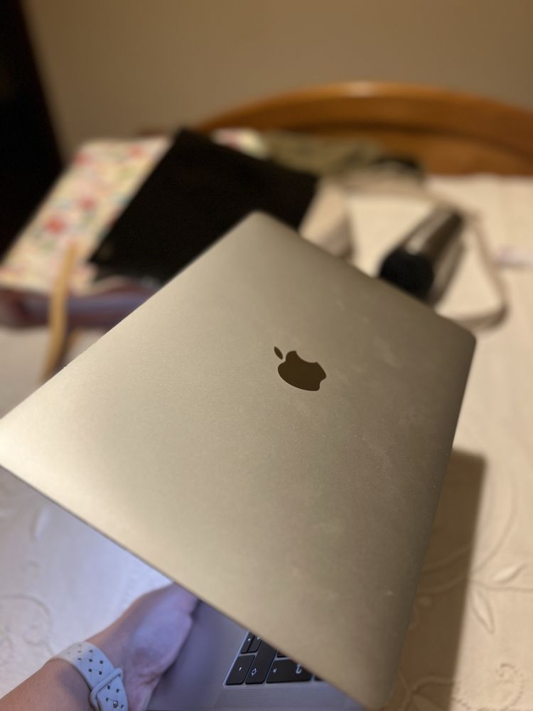 MacBook Pro 13”