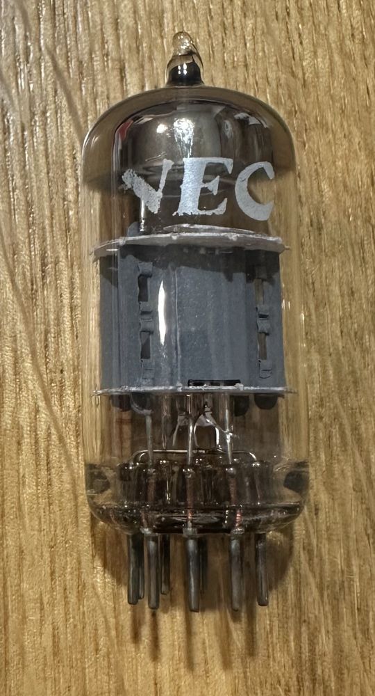 Lampy NEC 12AD7 do wzmacniaczy audio