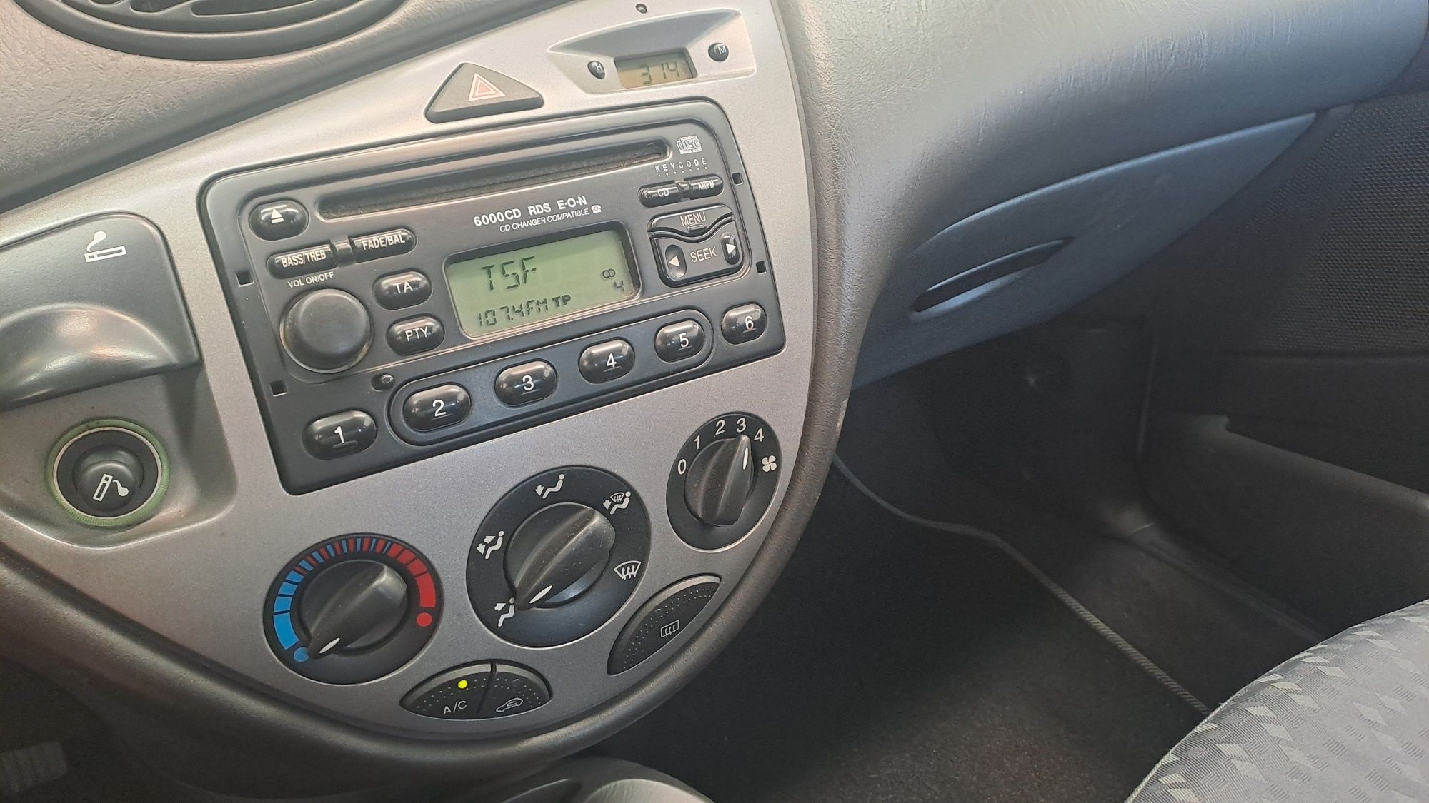 Ford focus 1.4 trend