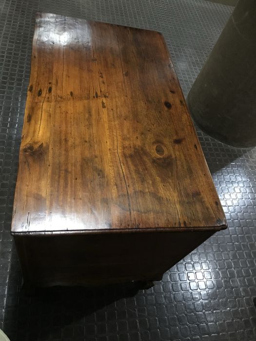 Cómoda paramenteira sec XVll- XVIII