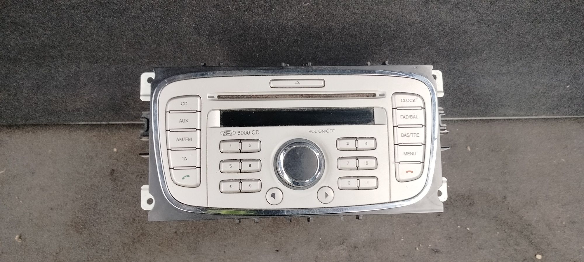 Radio 6000 cd ford mondeo MK4