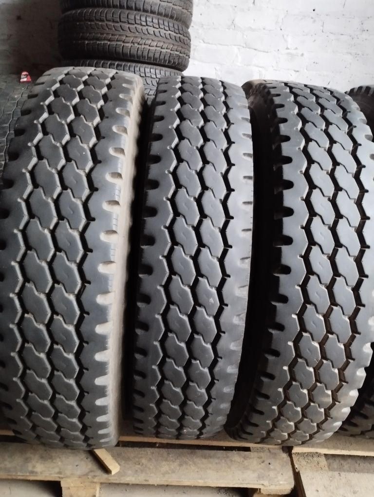 10R22.5 Bridgestone 8 шт