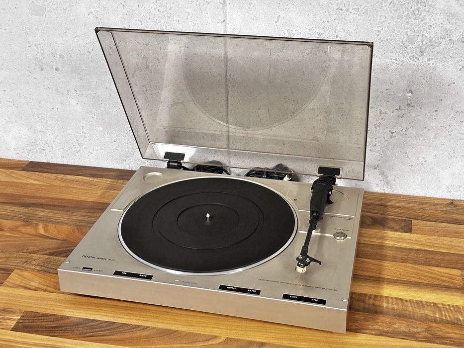 Gramofon Denon DP-21F z wkladka DL-60, srebrny Vintage