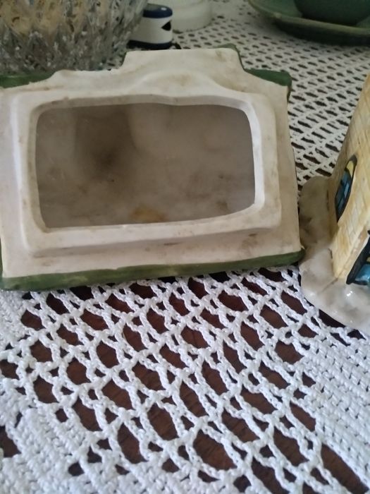 Продам Старинный коллекционный фарфор статуэтка антиквар ретро домик ш