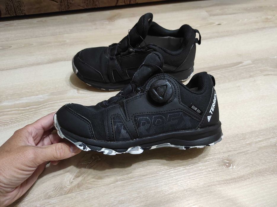 Брендовые водостойкие термо кроссовки adidas Terrex 34 размер