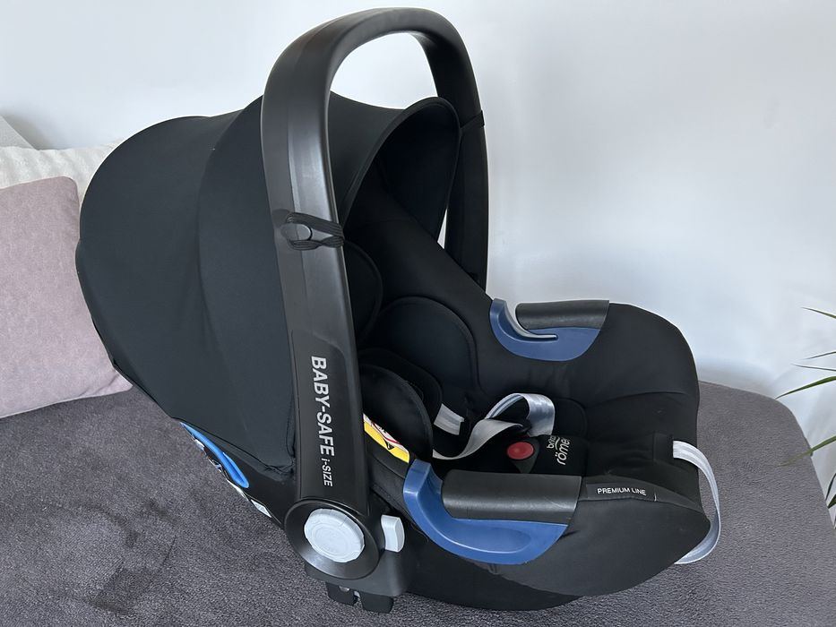Fotelik samochodowy Britax Romer Baby Safe2 i-size