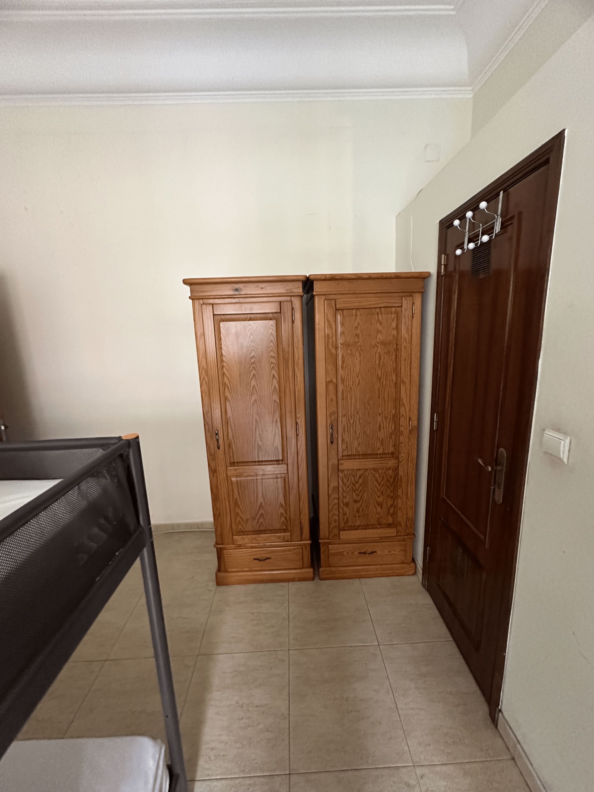Quarto compartilhado NO CENTRO (SEM CAUÇÃO)