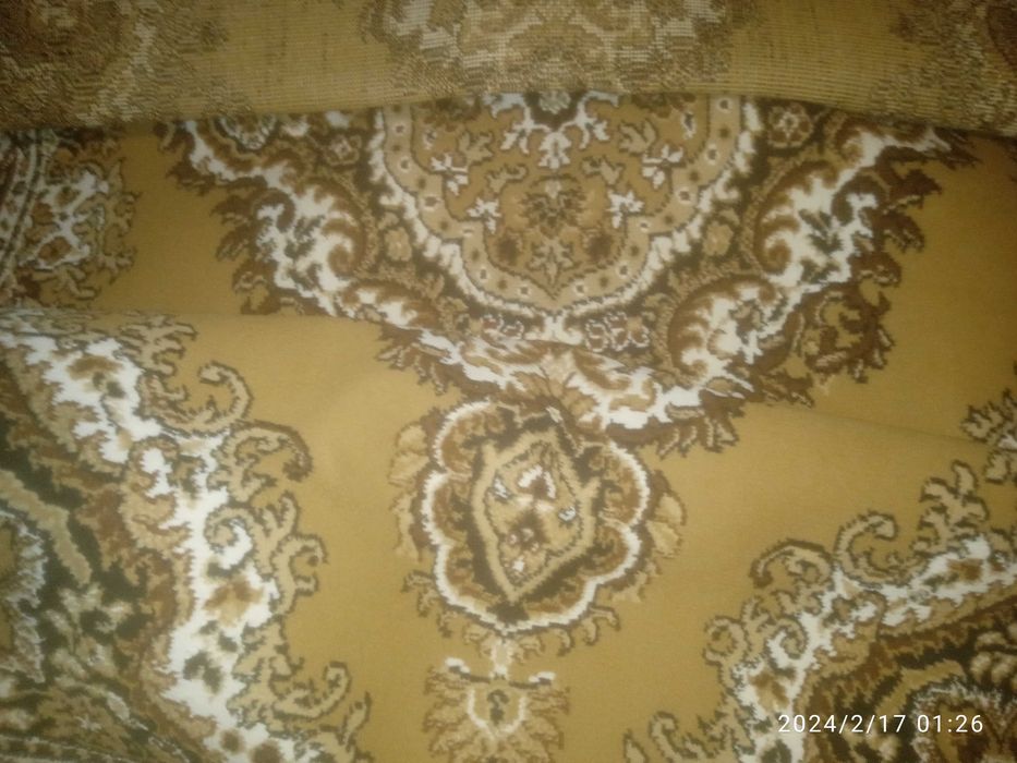 Ковер полушерстяной