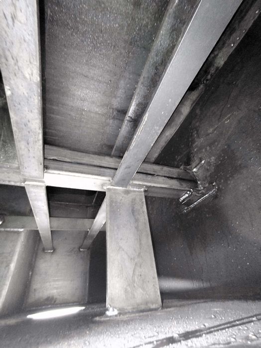 Balast 200kg‎ 400kg‎ 600kg‎ 800‎kg 1000kg‎ 1200kg‎ 1500kg 2000kg